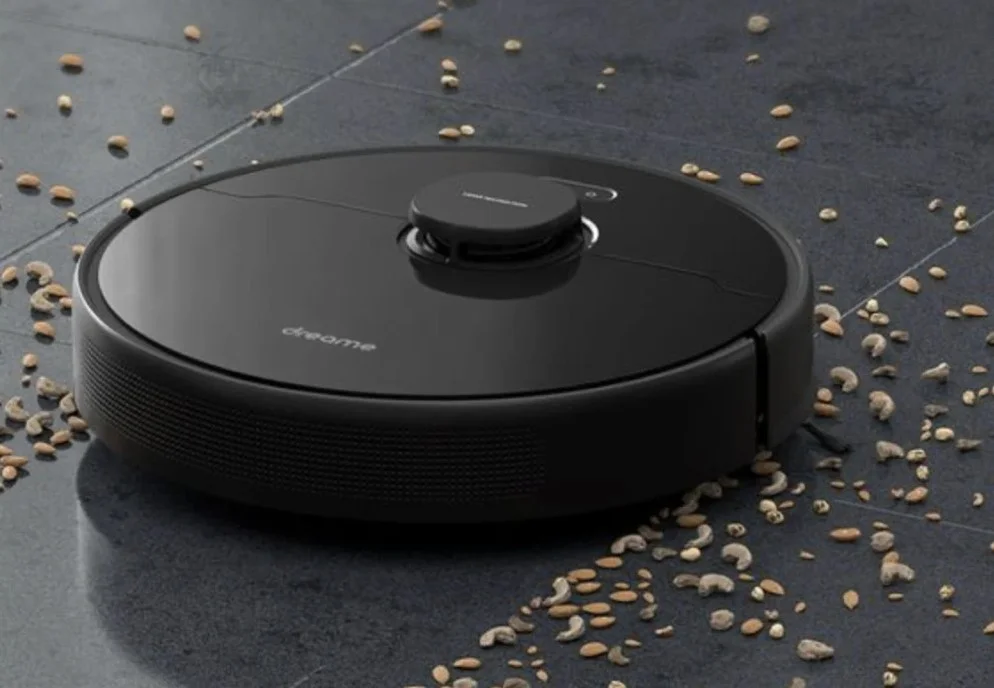 robot vacuum cleaner with docking station